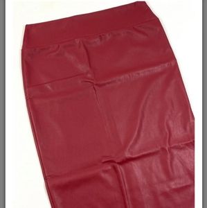 *SOLD* LulaRoe wine red Ivy skirt XS